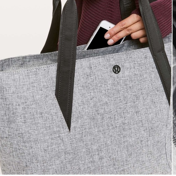 out of range tote lululemon